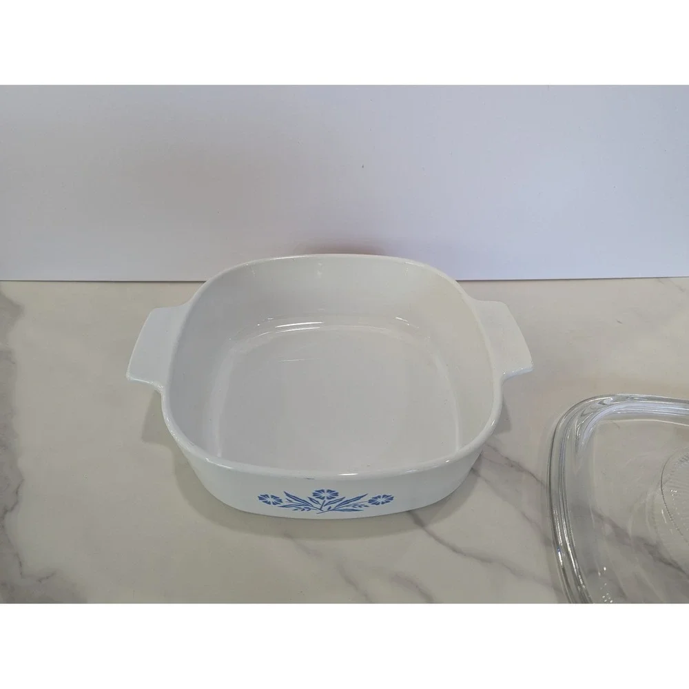 Vintage Corning Ware Casserole Dish 2qt White Blue Cornflower A-2-B Glass Lid